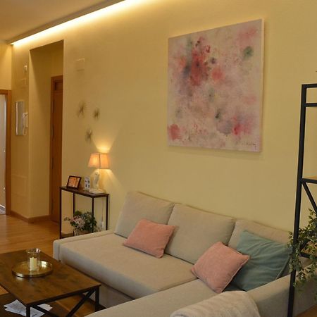 Apartamento Puerta De Cordoba- Exterior Con Balcones Buitenkant foto