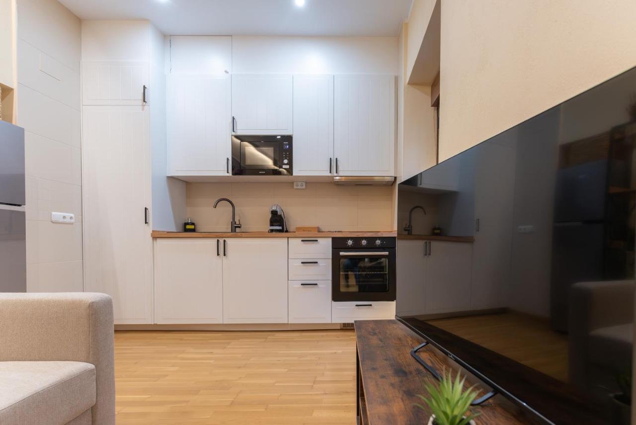 Apartamento Puerta De Cordoba- Exterior Con Balcones Buitenkant foto
