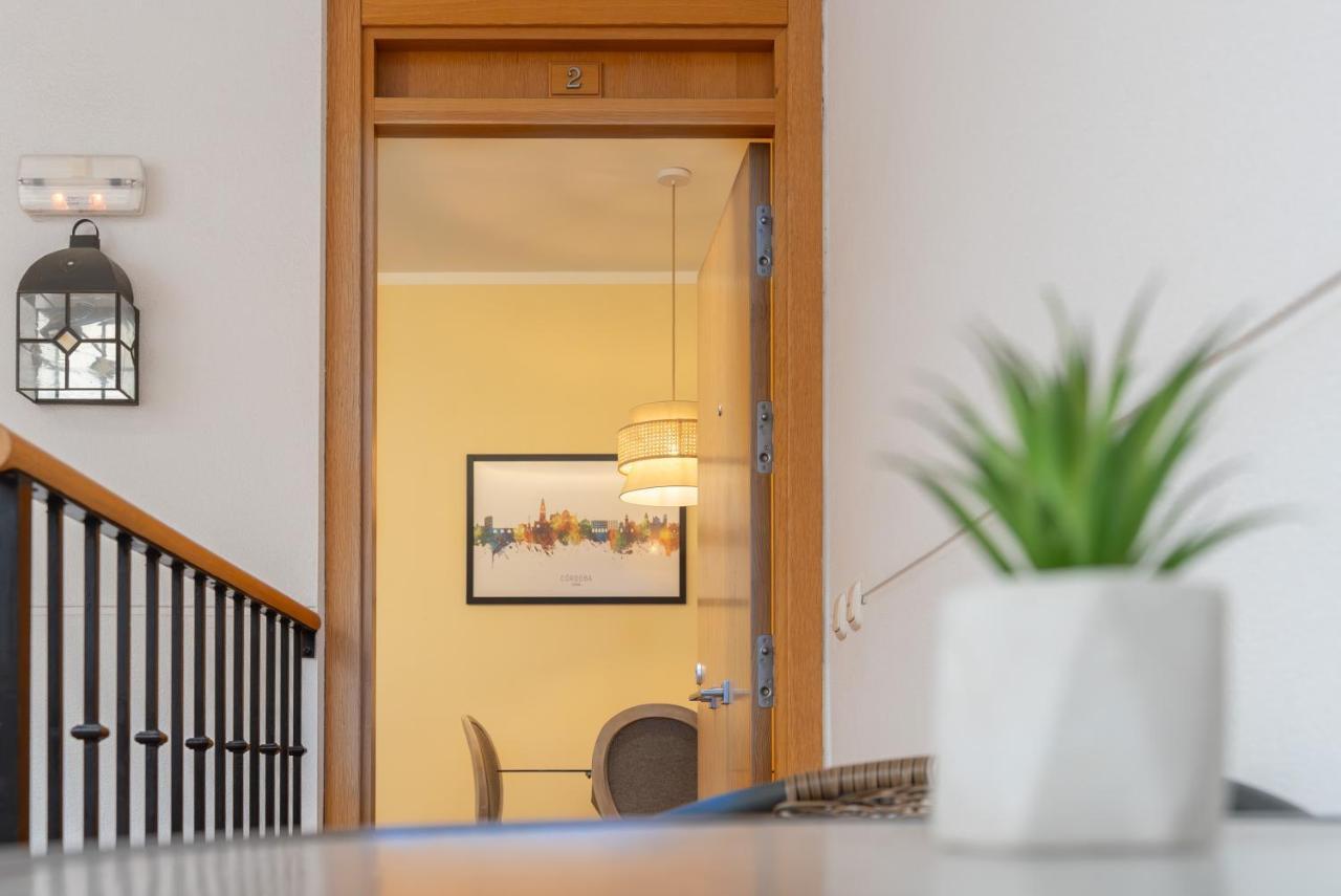 Apartamento Puerta De Cordoba- Exterior Con Balcones Buitenkant foto