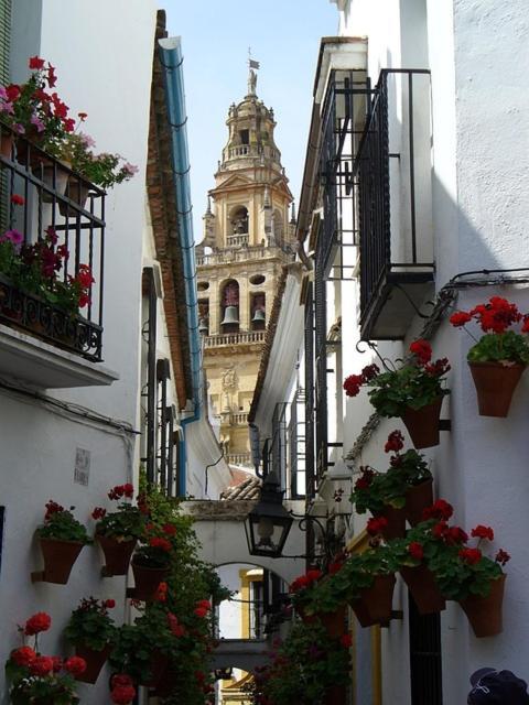 Apartamento Puerta De Cordoba- Exterior Con Balcones Buitenkant foto