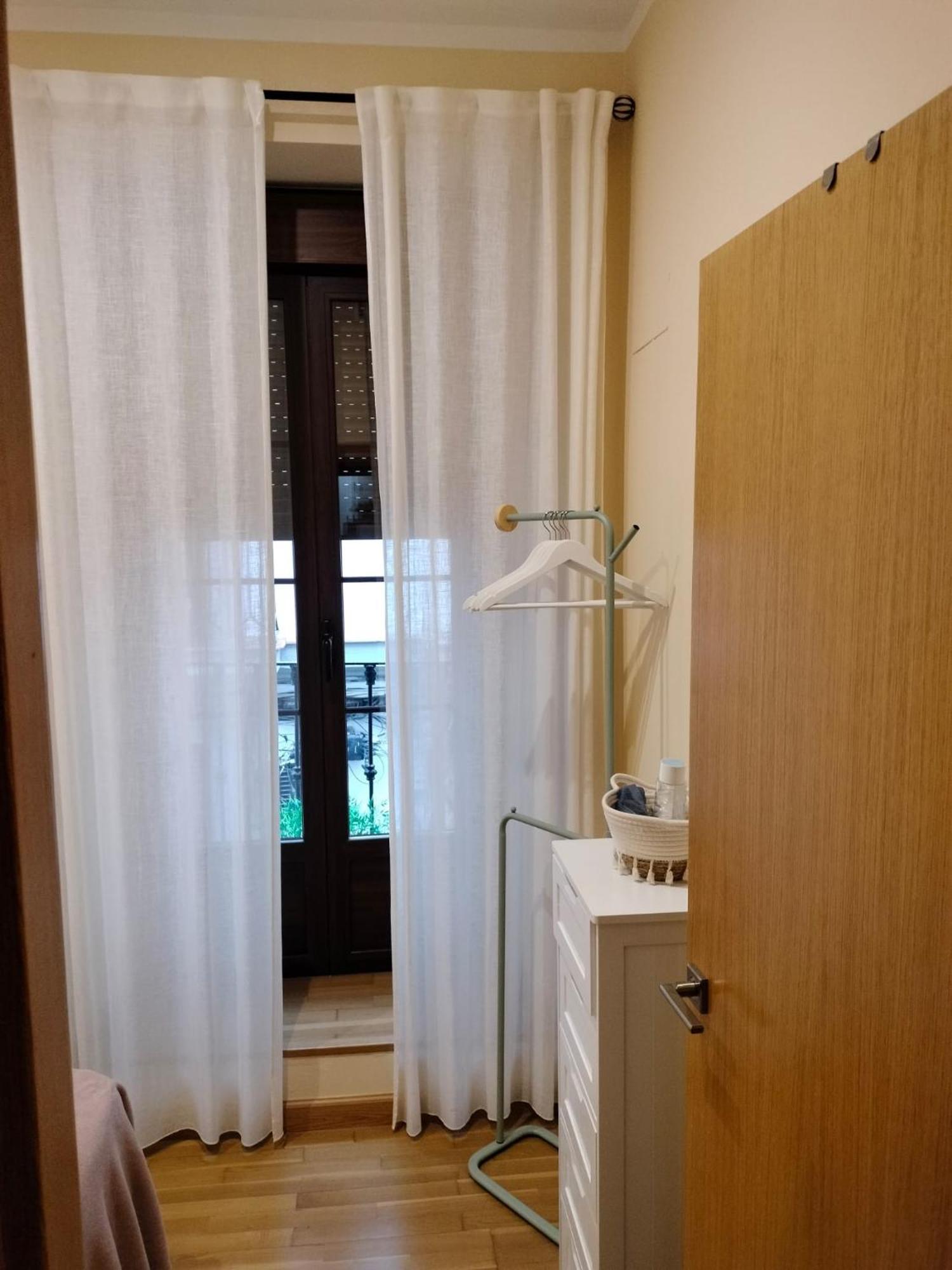 Apartamento Puerta De Cordoba- Exterior Con Balcones Buitenkant foto